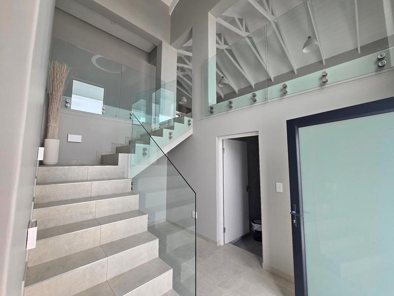 4 Bedroom Property for Sale in Da Gama Bay Western Cape